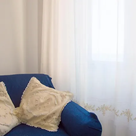 Occhj A Mari Bed & Breakfast *