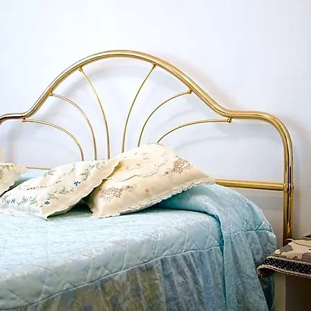 Occhj A Mari Bed & Breakfast
